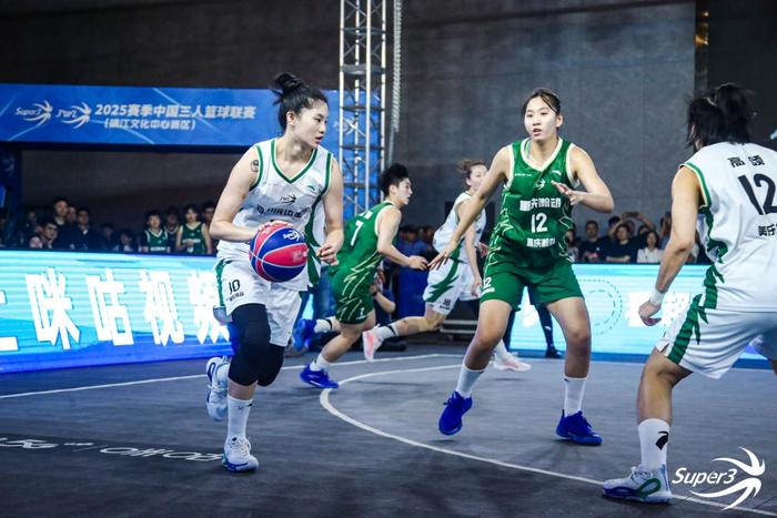 KAiyun Sports登录入口-锐不可当引发热议！，Ning在勇士比赛中比赛规则变更再创辉煌时刻(动词ing形式变化规则口诀)