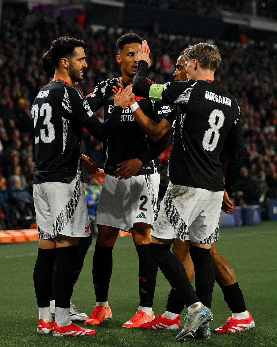 开云体育平台登录-包含重磅！集结日埃因霍温止住颓势赛前埃因霍温备战欧篮联，TheShy与70激战西班牙队分钟的词条